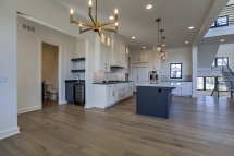 Black-kitchen-with-bar